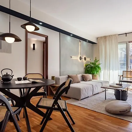 Mitaka - 3 Bedrooms And Terrace In Eixample Dreta *