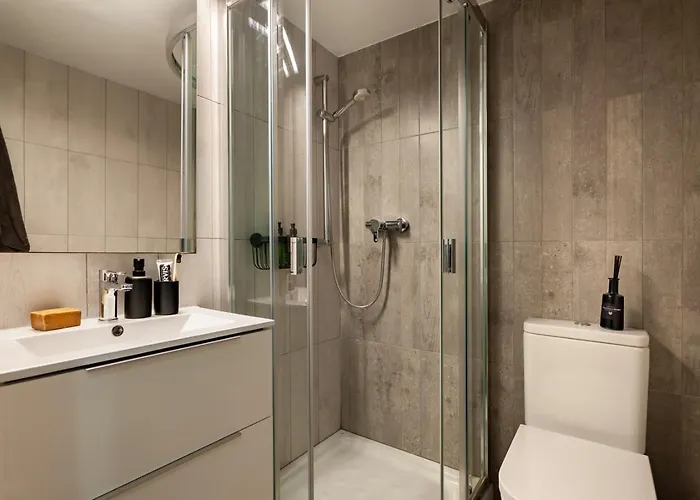 Mitaka - 3 Bedrooms And Terrace In Eixample Dreta Barcelona